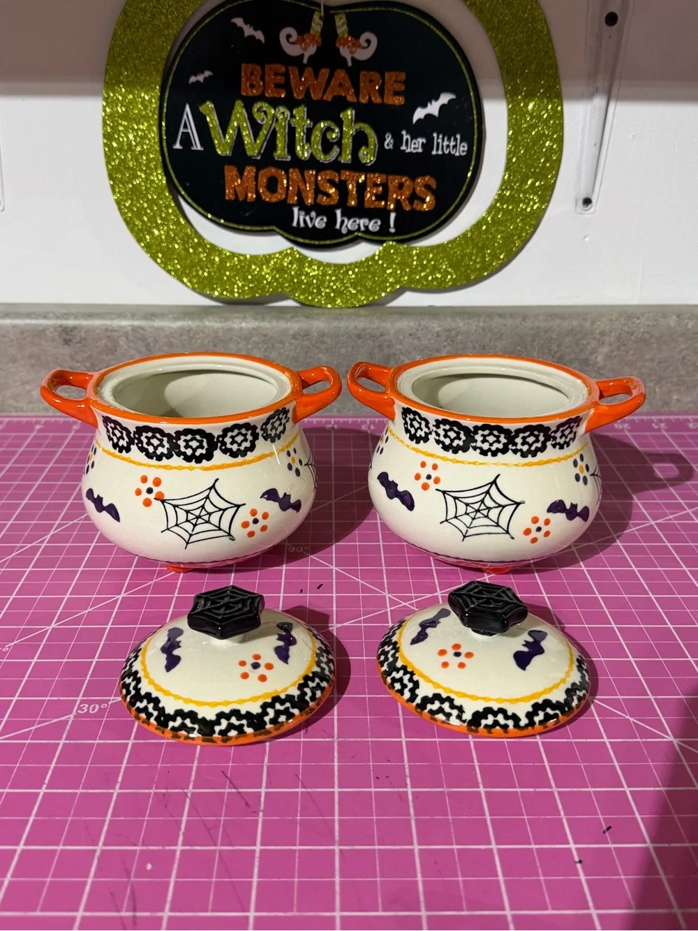 Temptations boofetti Halloween Ceramic crocks with figural lids - orange & black